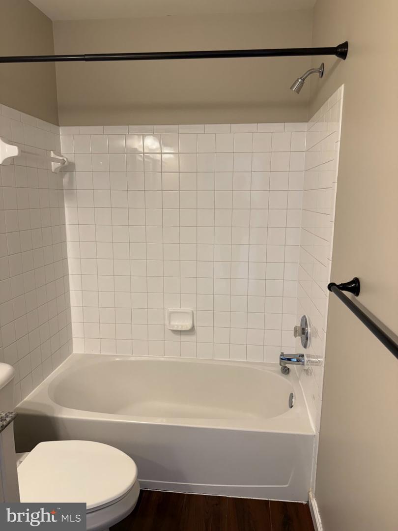 6510-h Daytona Ct #202 Property Photo 22