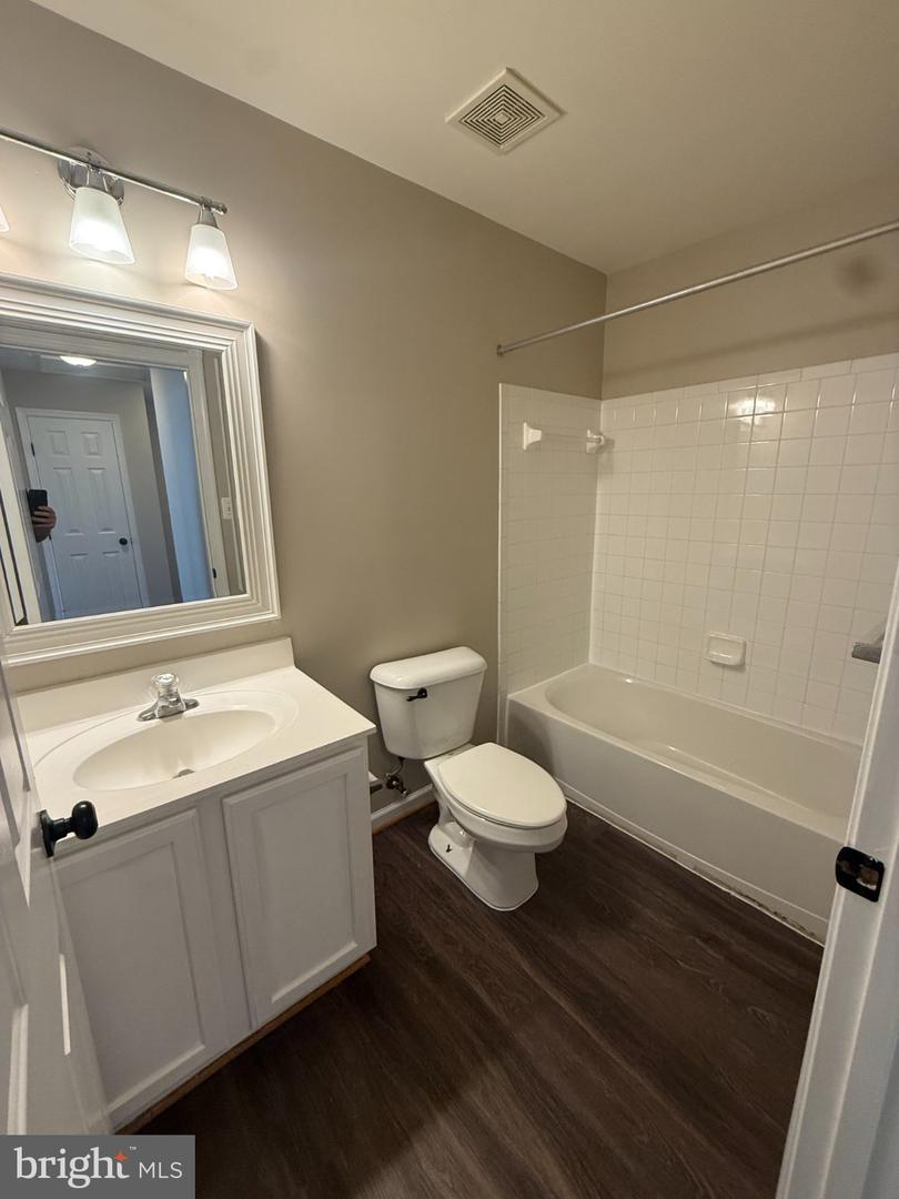 6510-h Daytona Ct #202 Property Photo 34