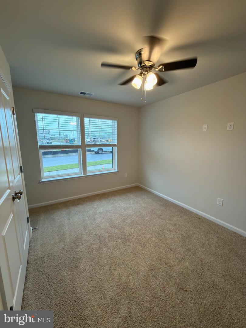 709 Compass Way Property Photo 9