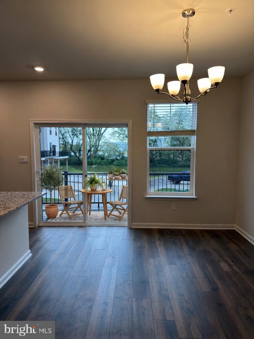 709 Compass Way Property Photo 18