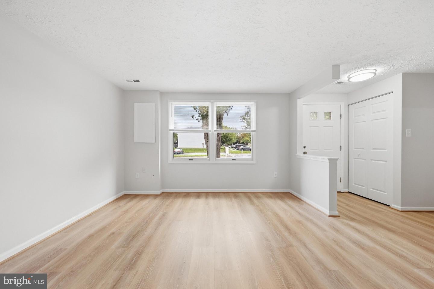 6711 Kernel Ct Property Photo 7