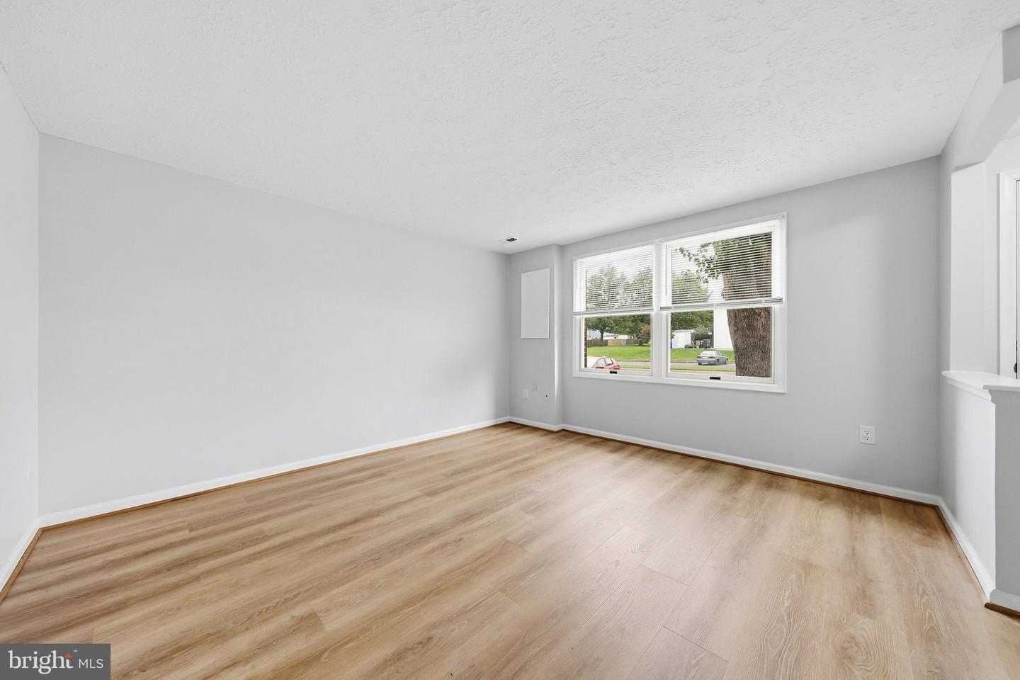 6711 Kernel Ct Property Photo 8