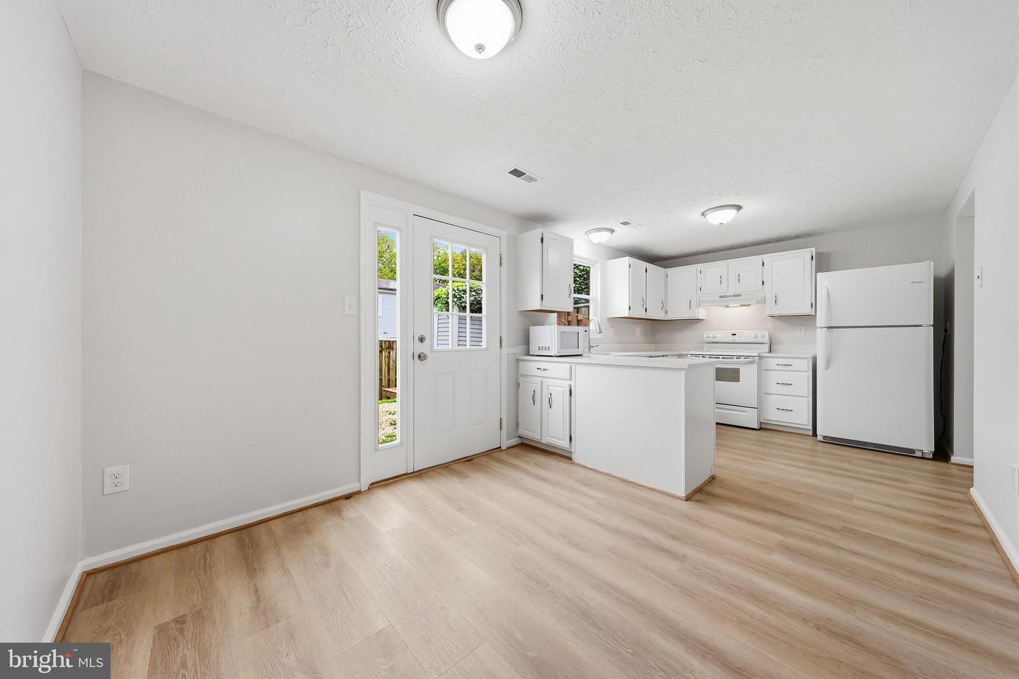 6711 Kernel Ct Property Photo 10