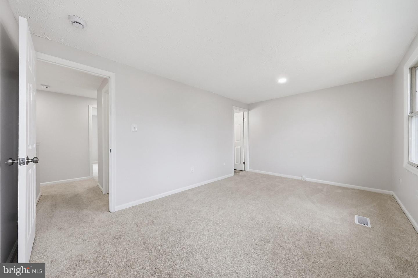 6711 Kernel Ct Property Photo 26