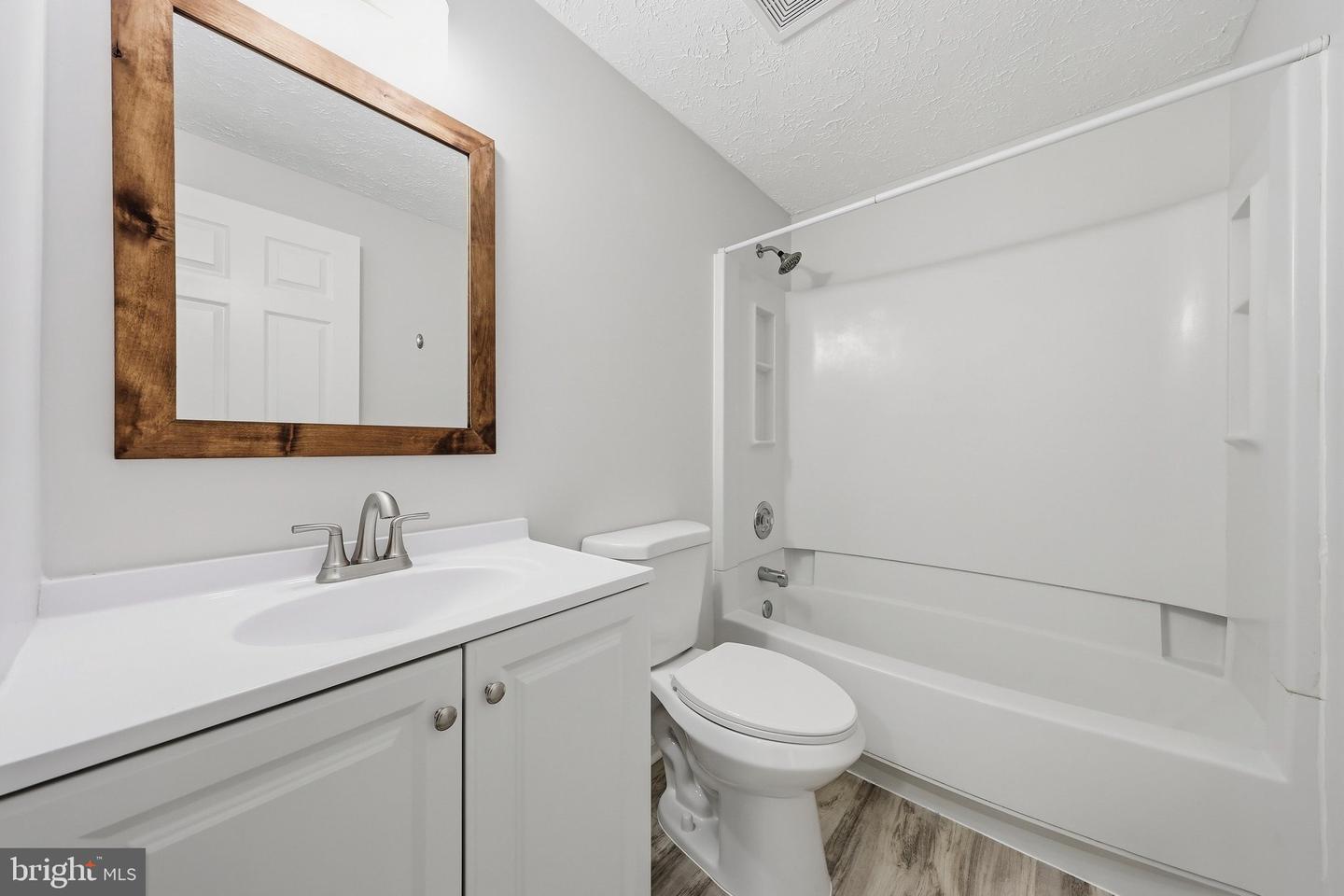 6711 Kernel Ct Property Photo 36