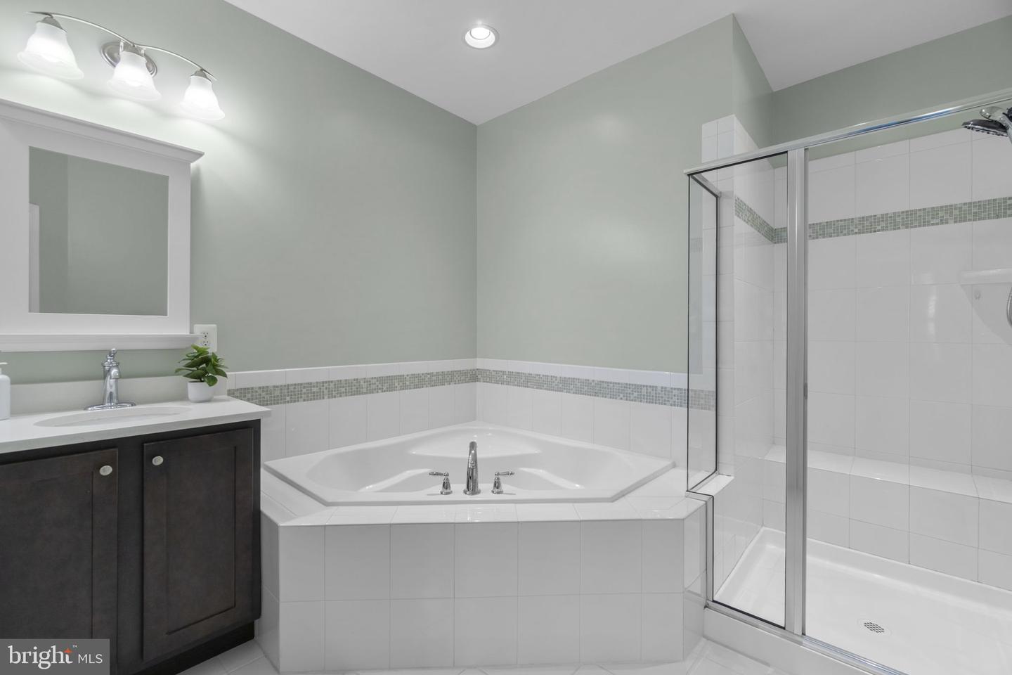 3041 Jacobs Garden Ln Property Photo 20