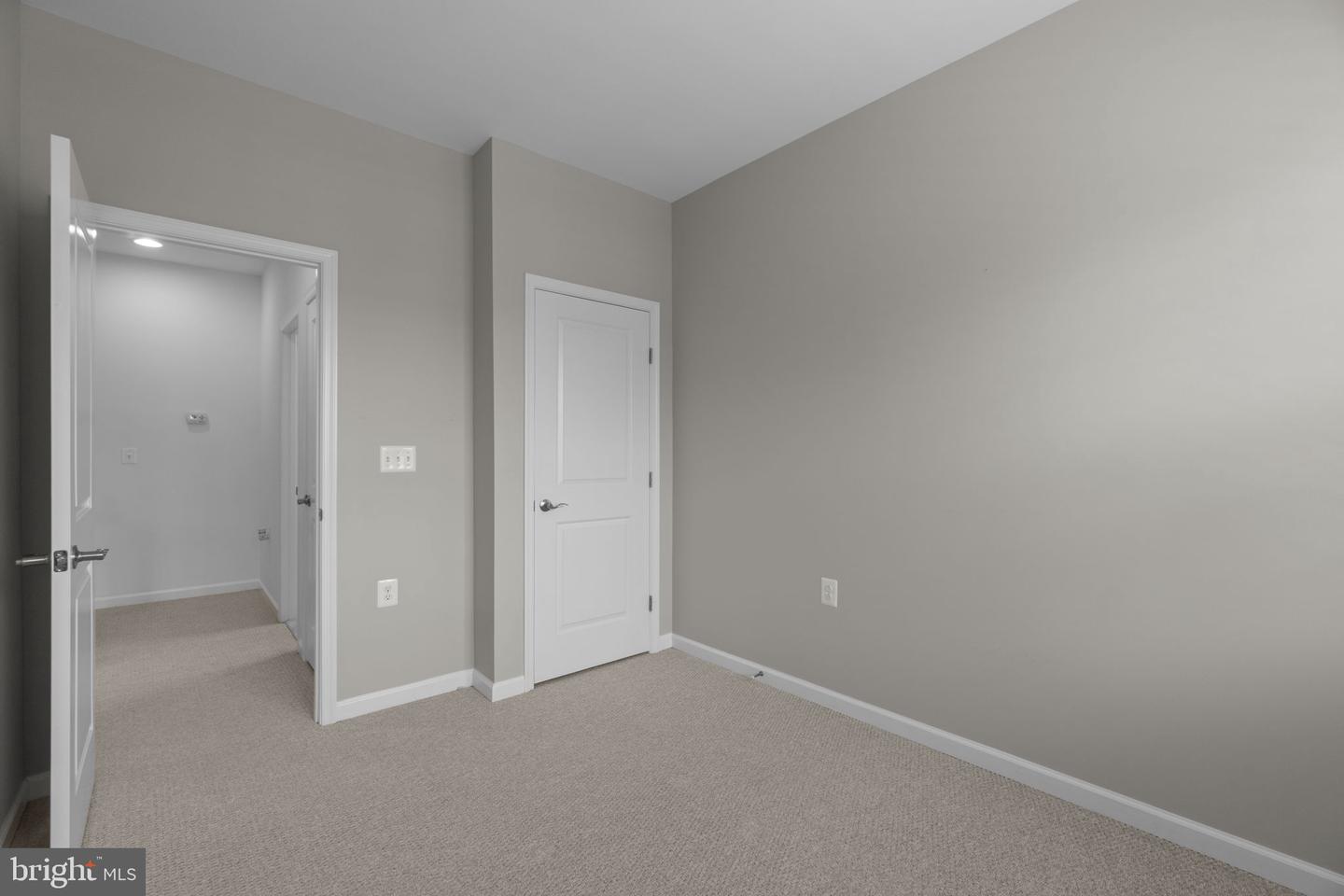 3041 Jacobs Garden Ln Property Photo 28