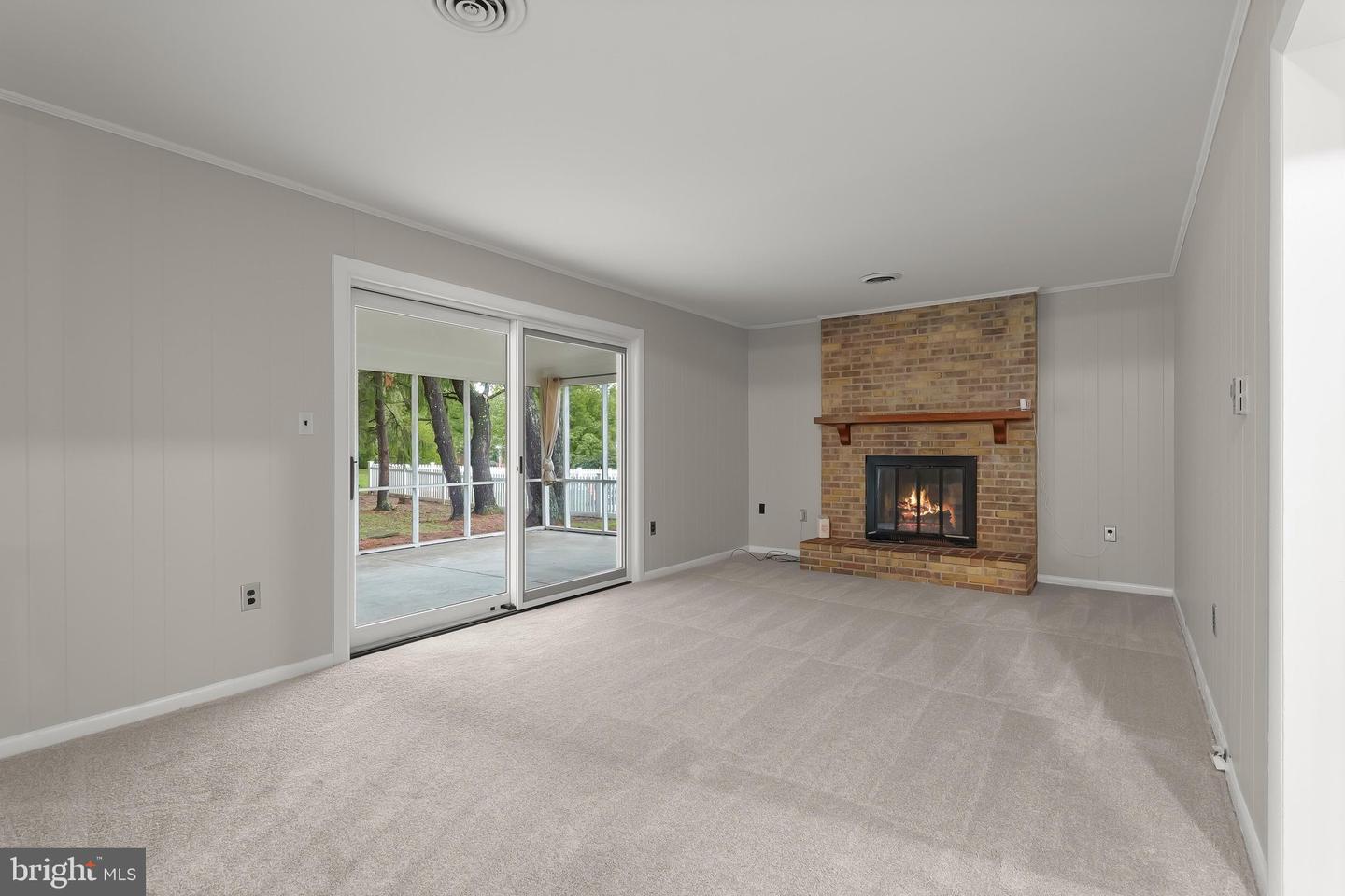 6903 Greenvale Ct Property Photo 15