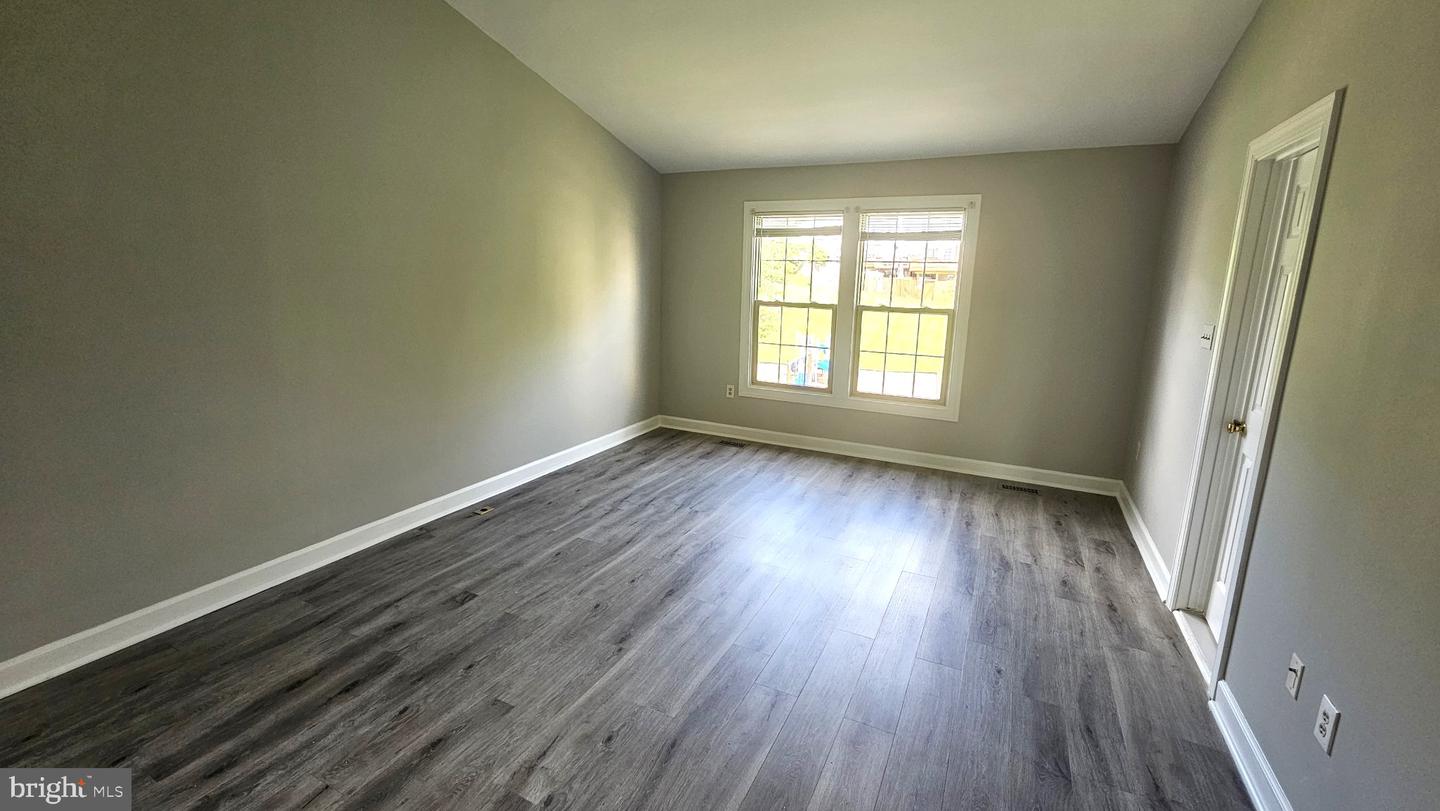 6089 Flagstone Ct Property Photo 13