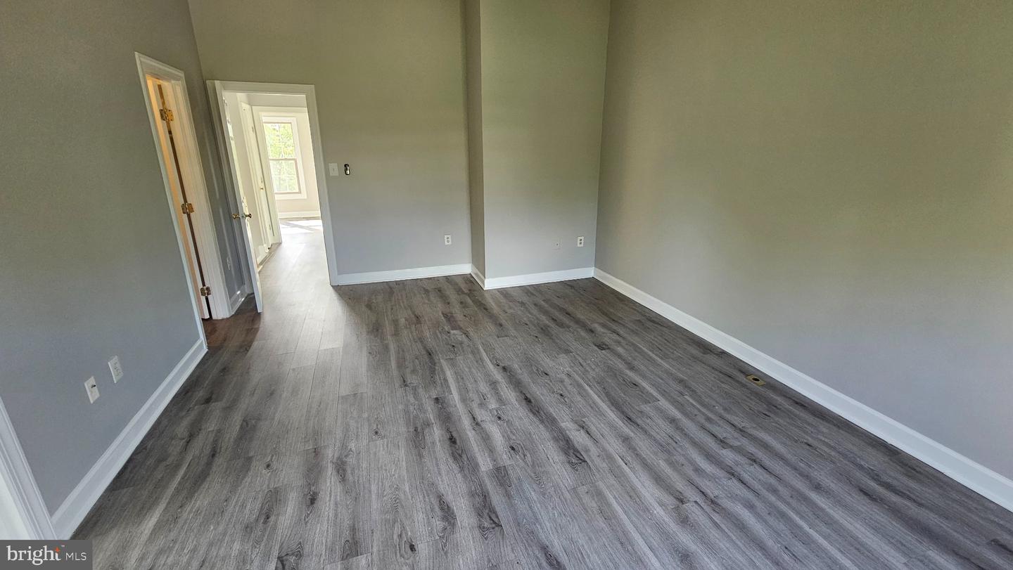 6089 Flagstone Ct Property Photo 14