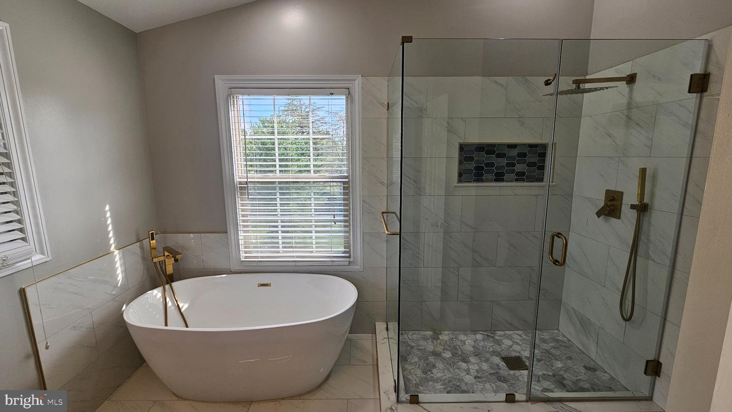 6089 Flagstone Ct Property Photo 15