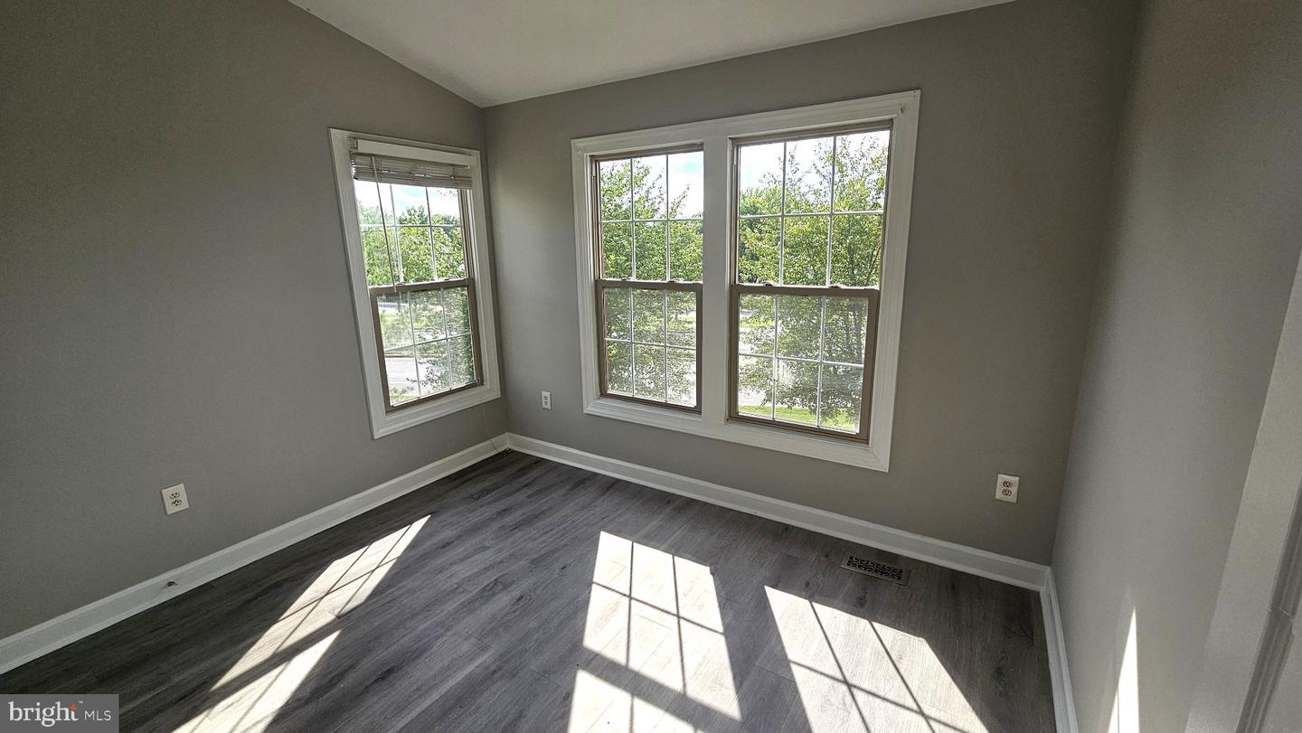 6089 Flagstone Ct Property Photo 21