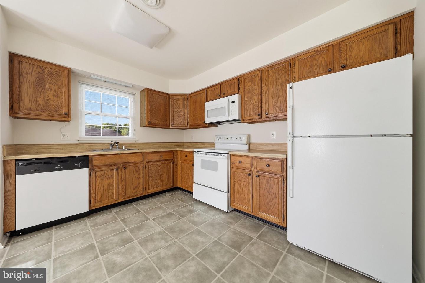 5746 Box Elder Ct Property Photo 12