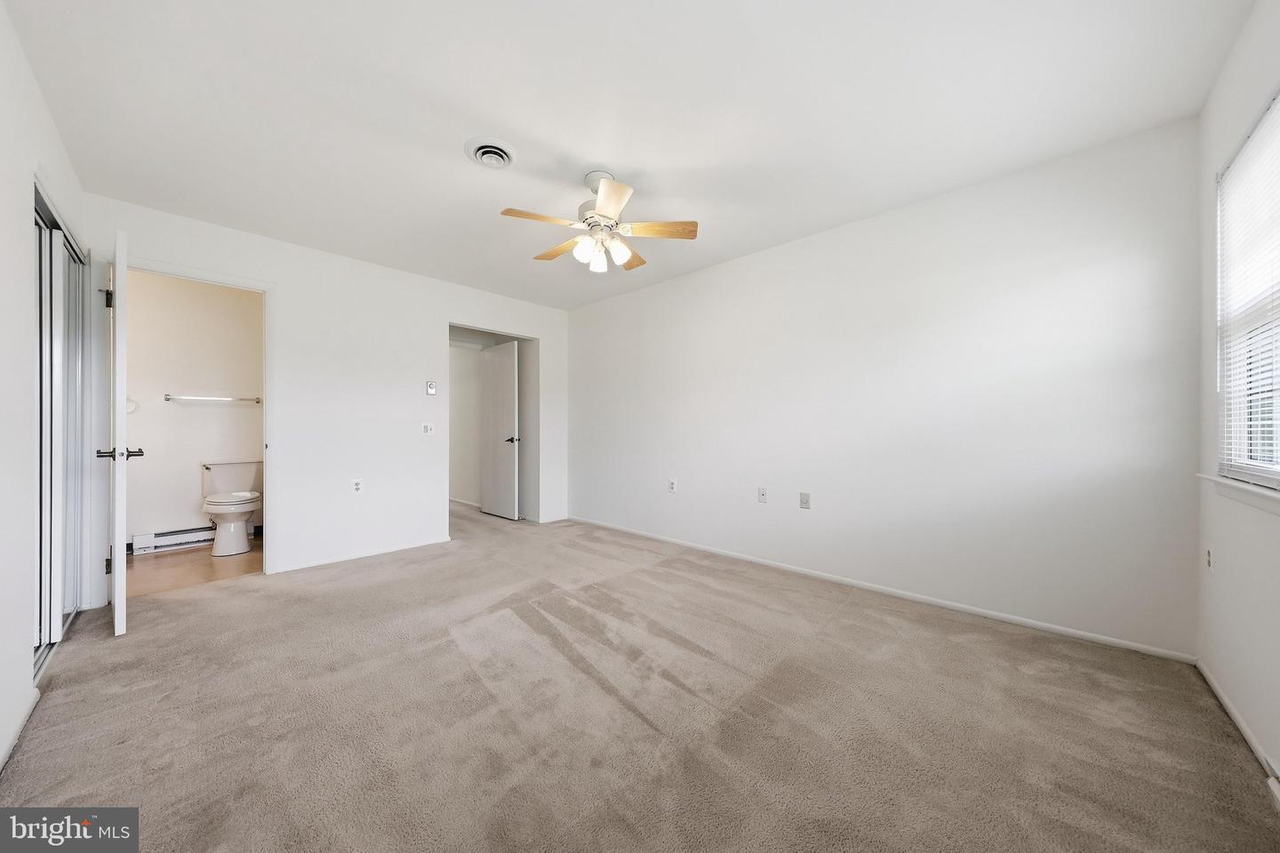 5746 Box Elder Ct Property Photo 28