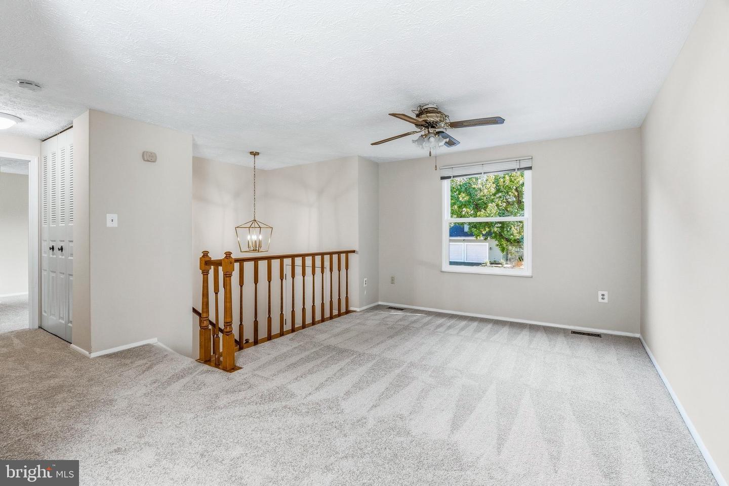 1807 Rustic Hill Ct Property Photo 5