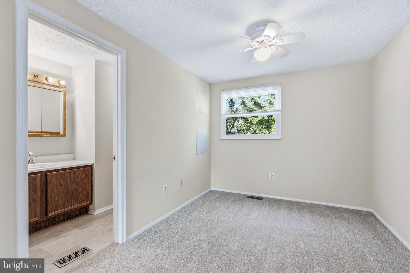 1807 Rustic Hill Ct Property Photo 16