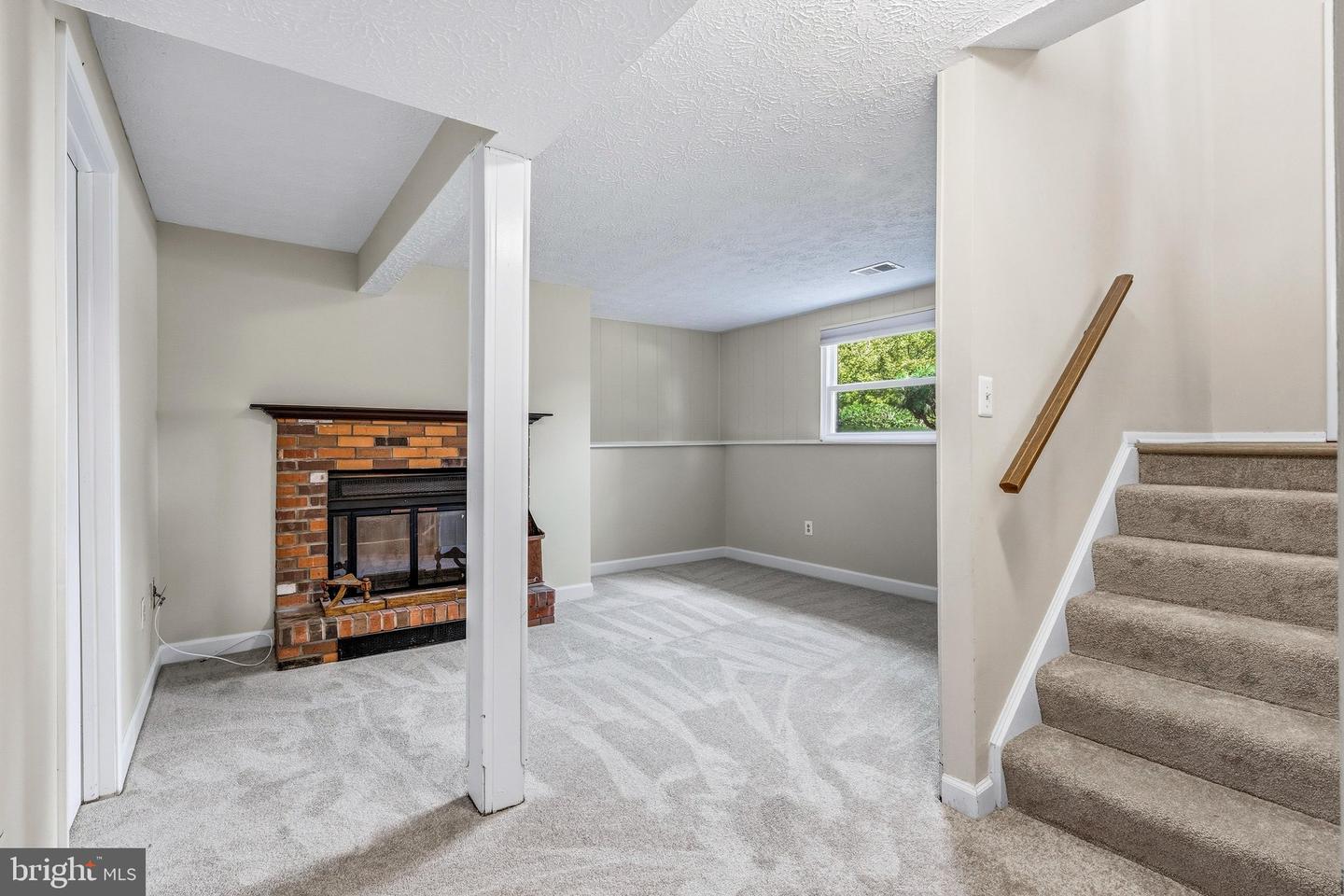 1807 Rustic Hill Ct Property Photo 20