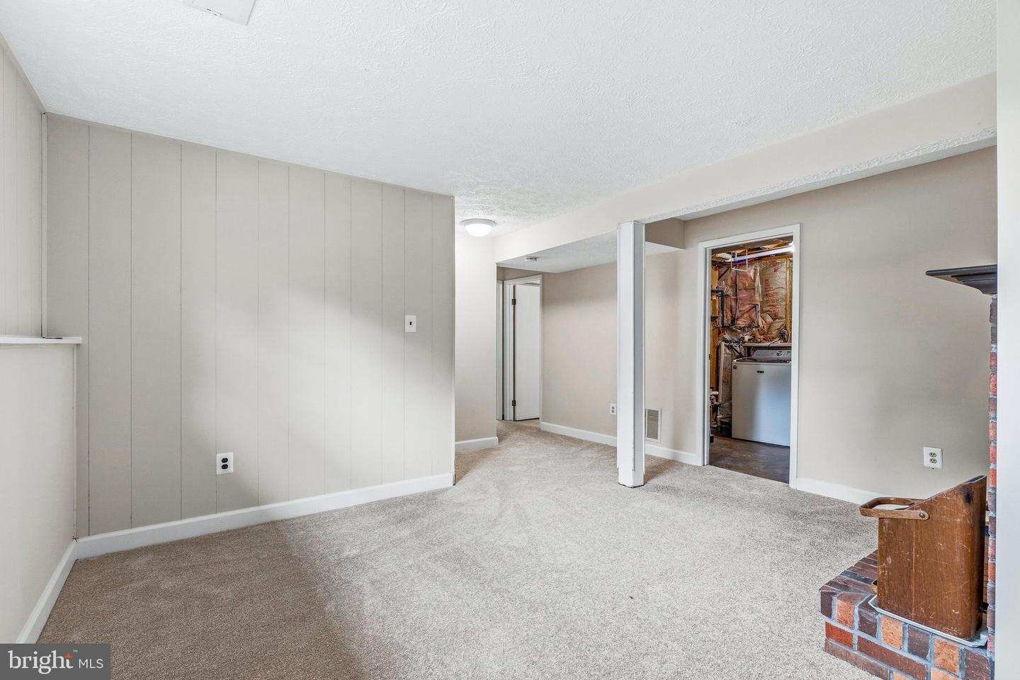 1807 Rustic Hill Ct Property Photo 23