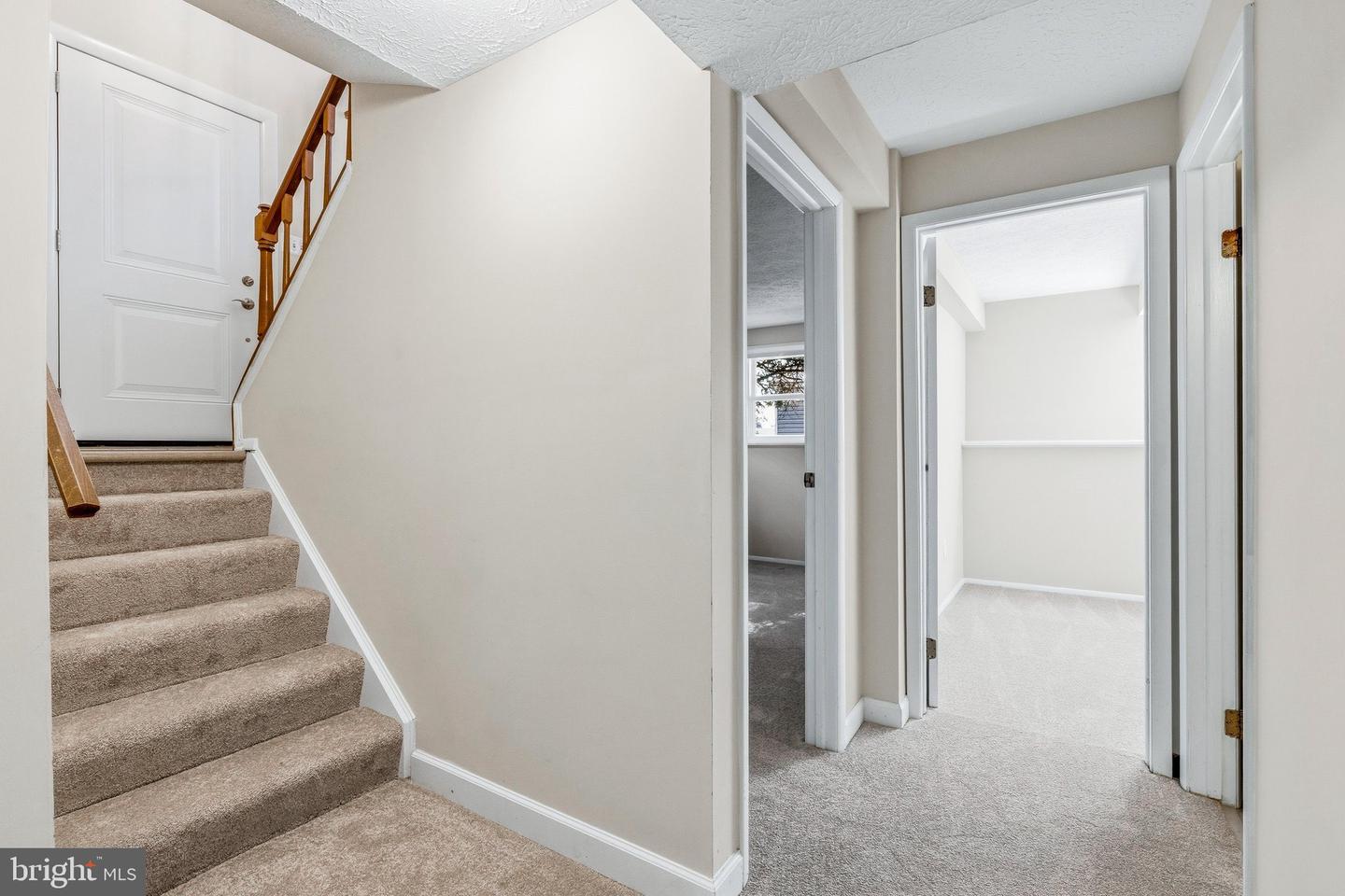 1807 Rustic Hill Ct Property Photo 24