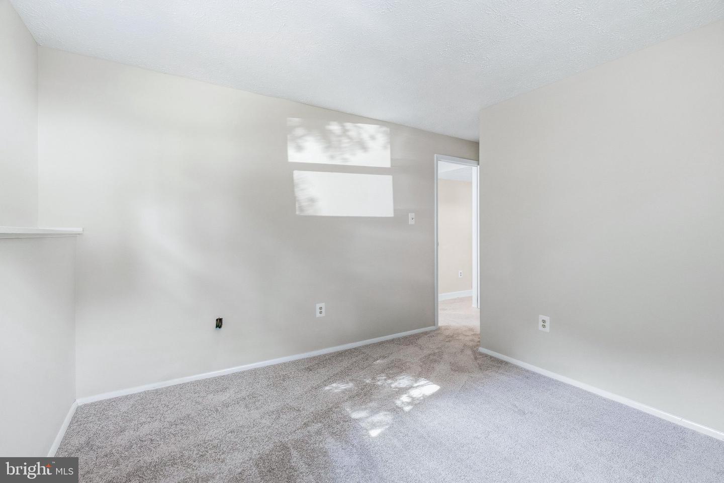 1807 Rustic Hill Ct Property Photo 26