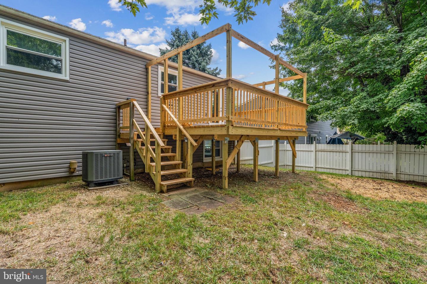1807 Rustic Hill Ct Property Photo 33