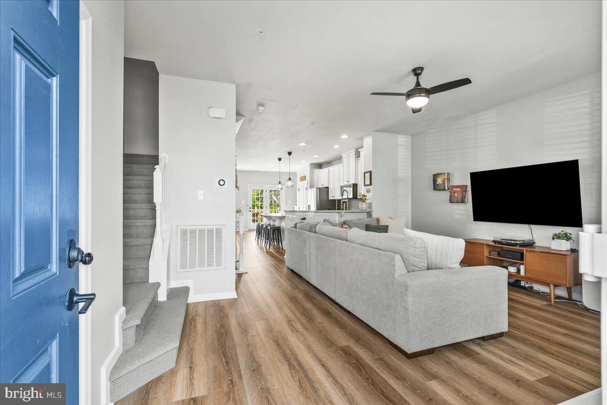 4532 Tinder Box Cir Property Photo 2