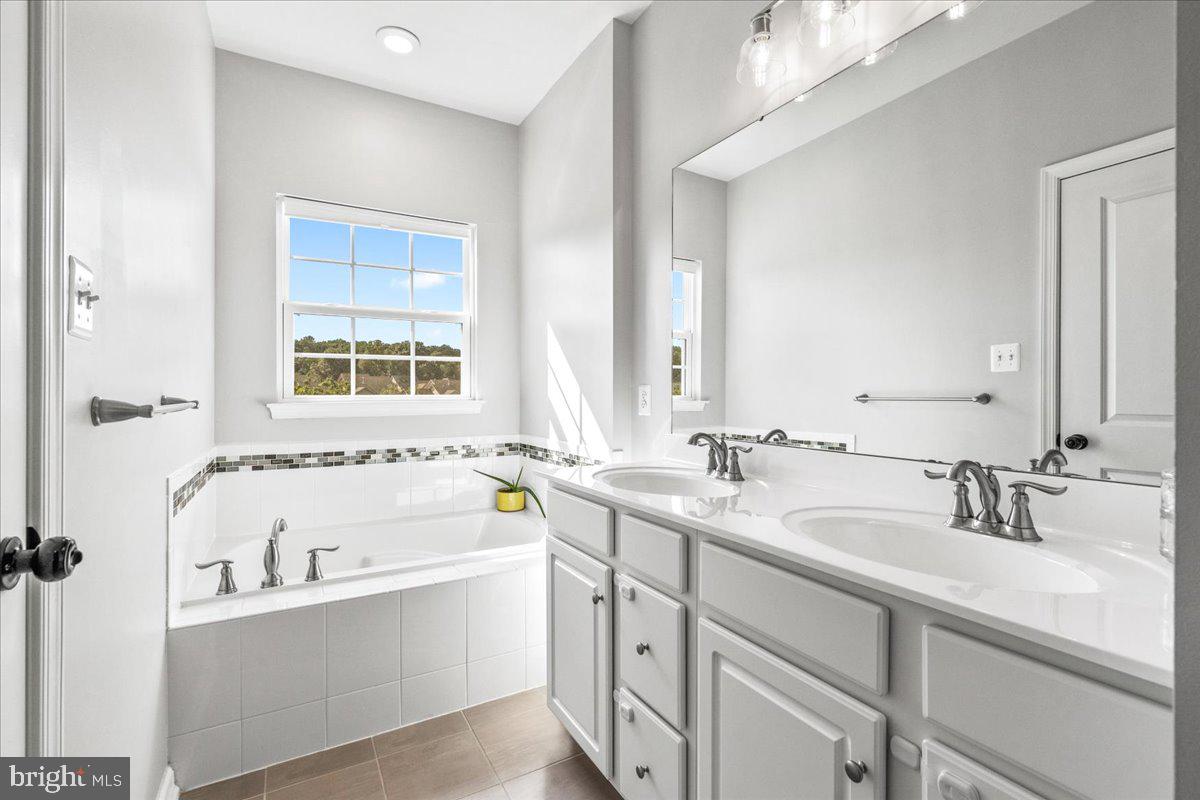 4532 Tinder Box Cir Property Photo 14