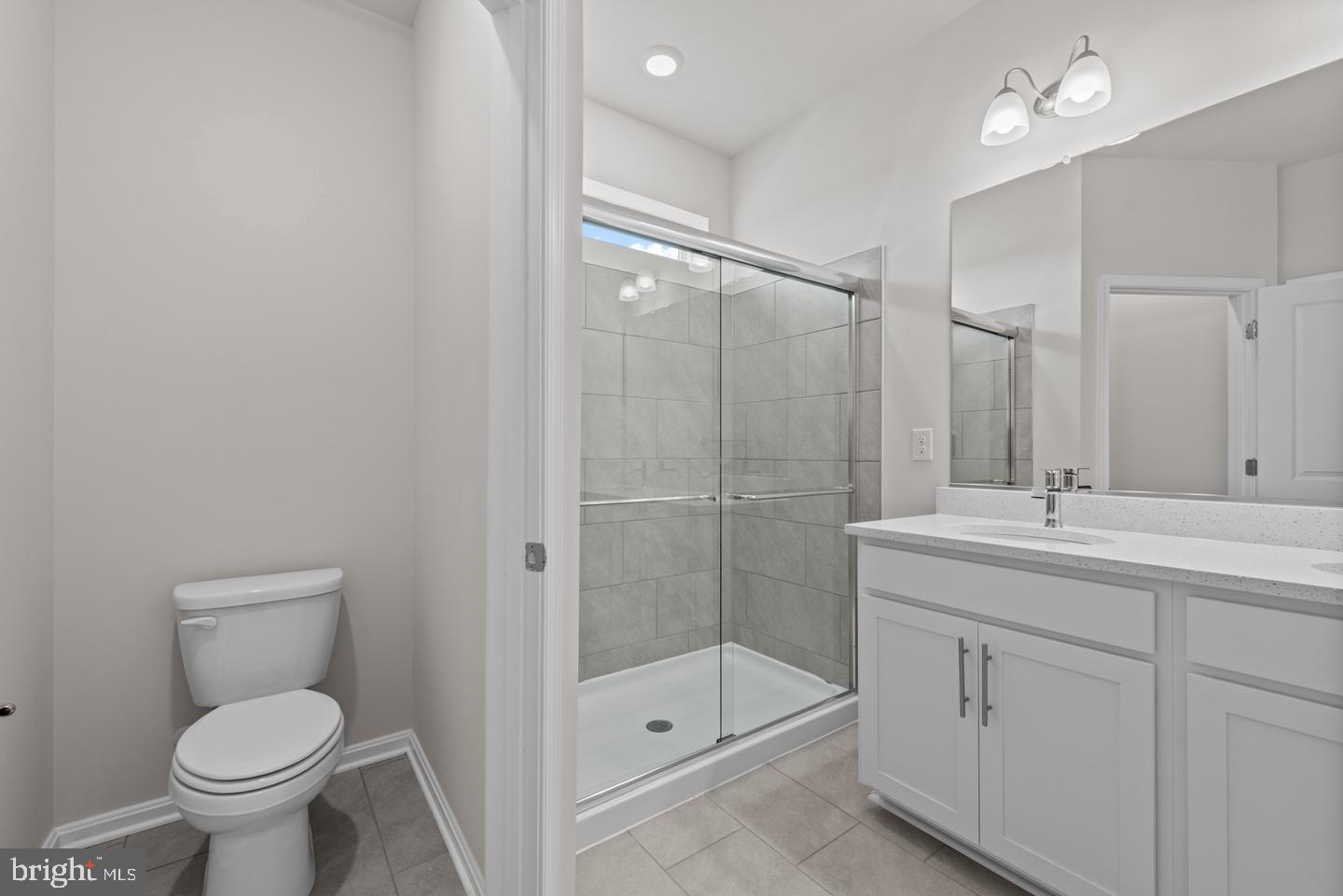 375 Ensemble Way Property Photo 33