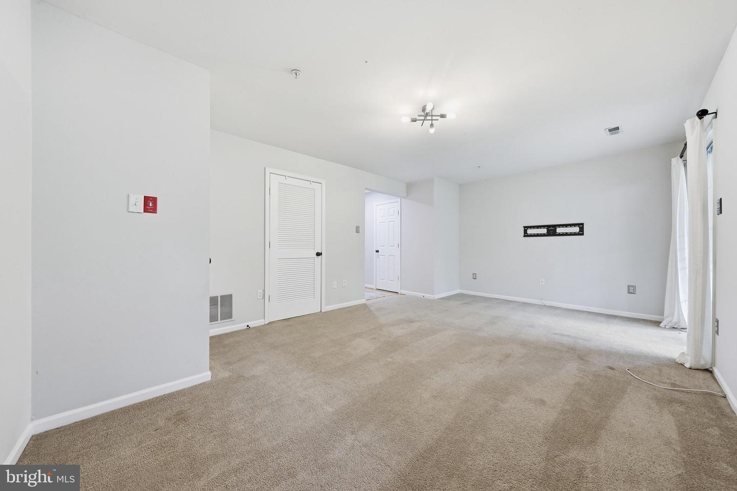5407 Upper Mill Ter S Property Photo 6