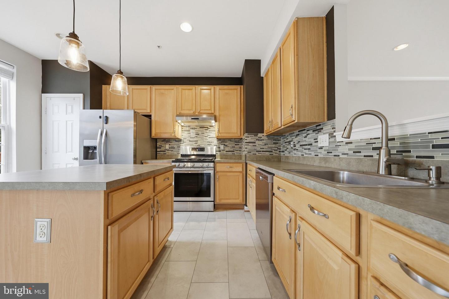5407 Upper Mill Ter S Property Photo 17
