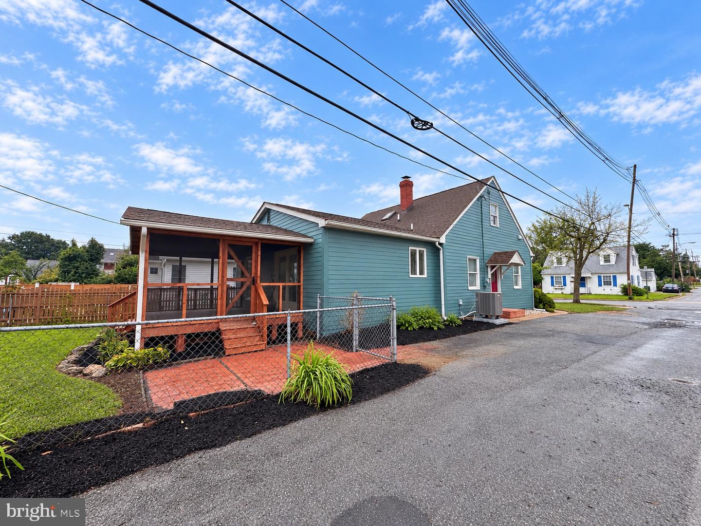 7 Frederick Ave Property Photo 8
