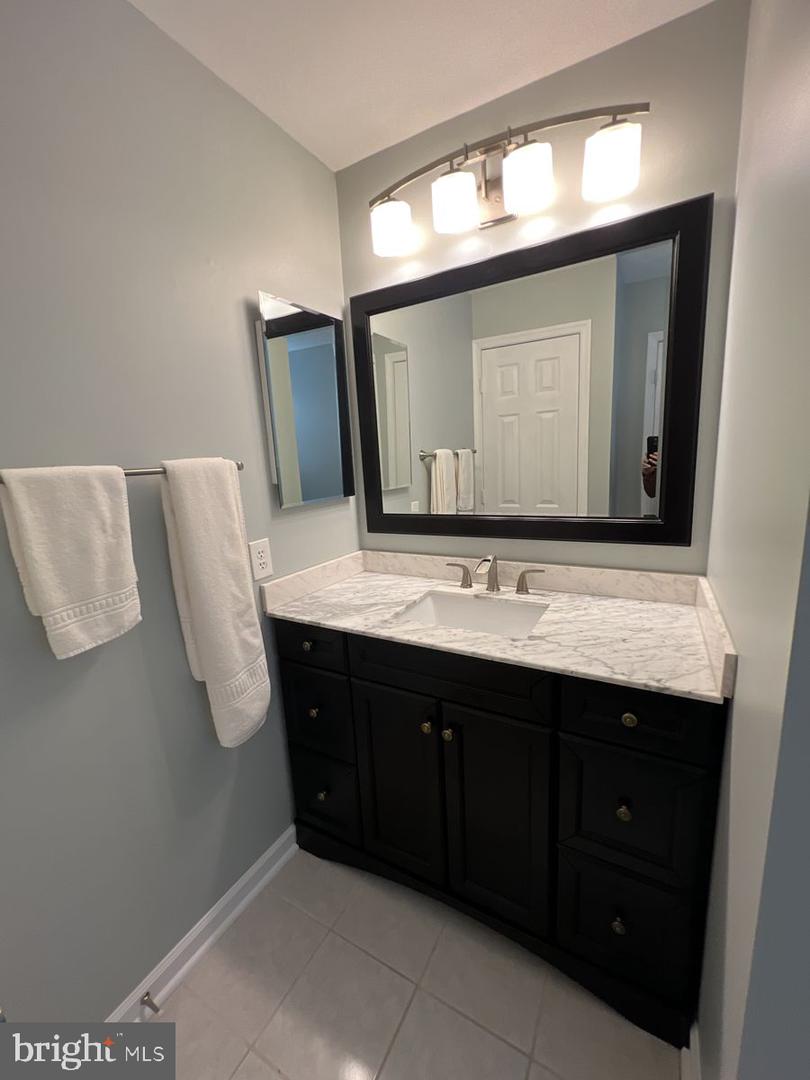 6402 View Point Ct Property Photo 8