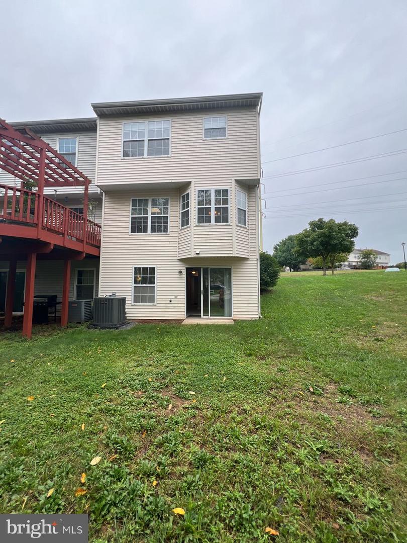 6402 View Point Ct Property Photo 14
