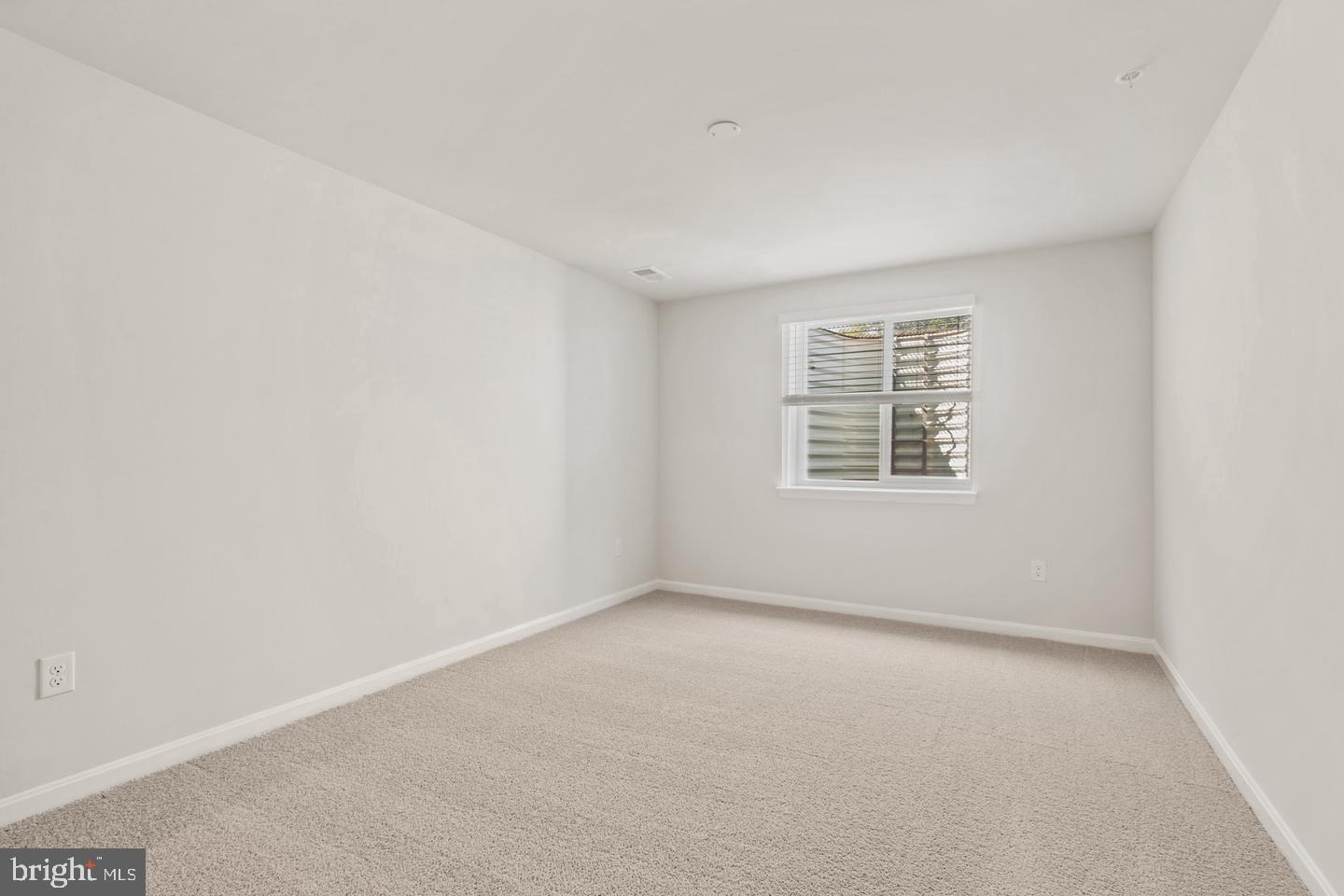 466 Ensemble Way Property Photo 13