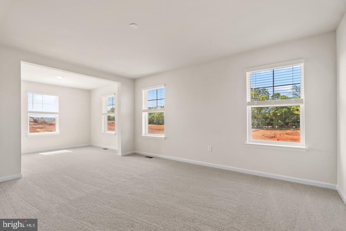 466 Ensemble Way Property Photo 23