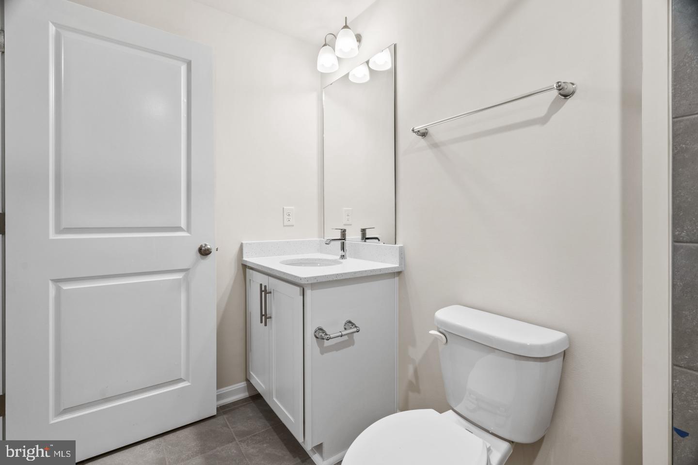 466 Ensemble Way Property Photo 24