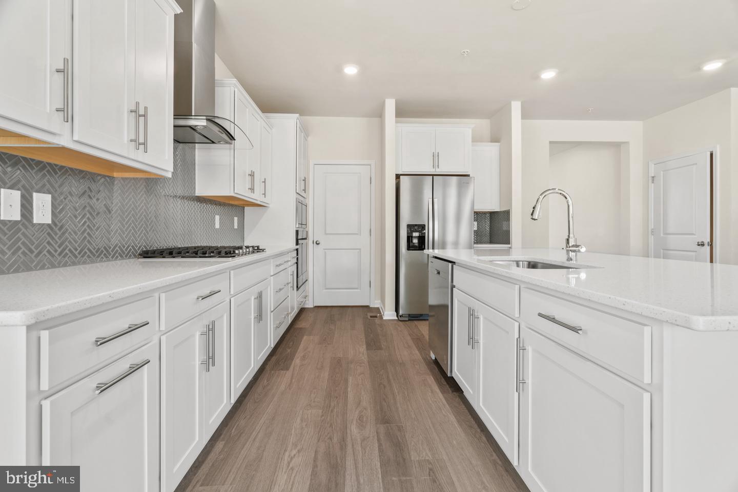 466 Ensemble Way Property Photo 40