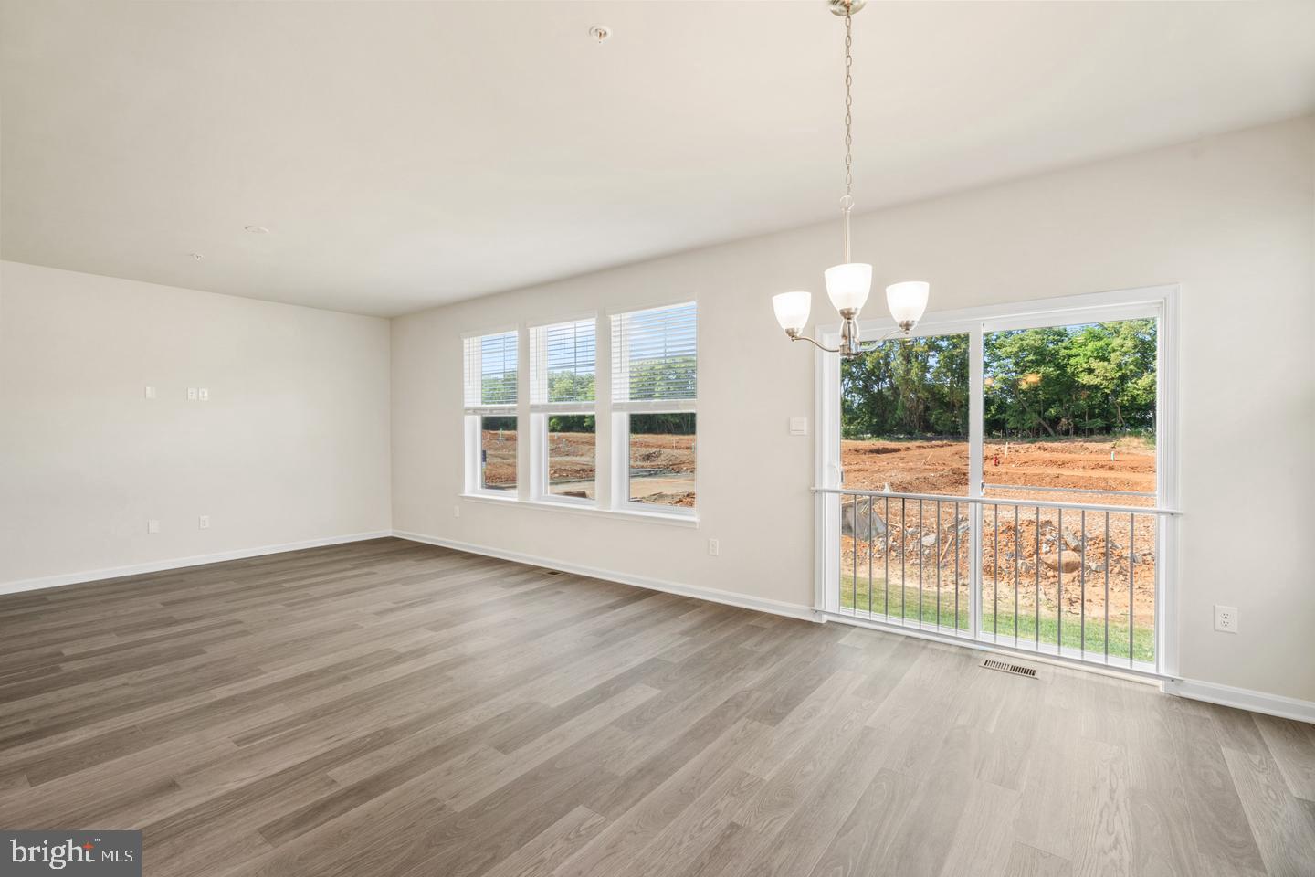 466 Ensemble Way Property Photo 41