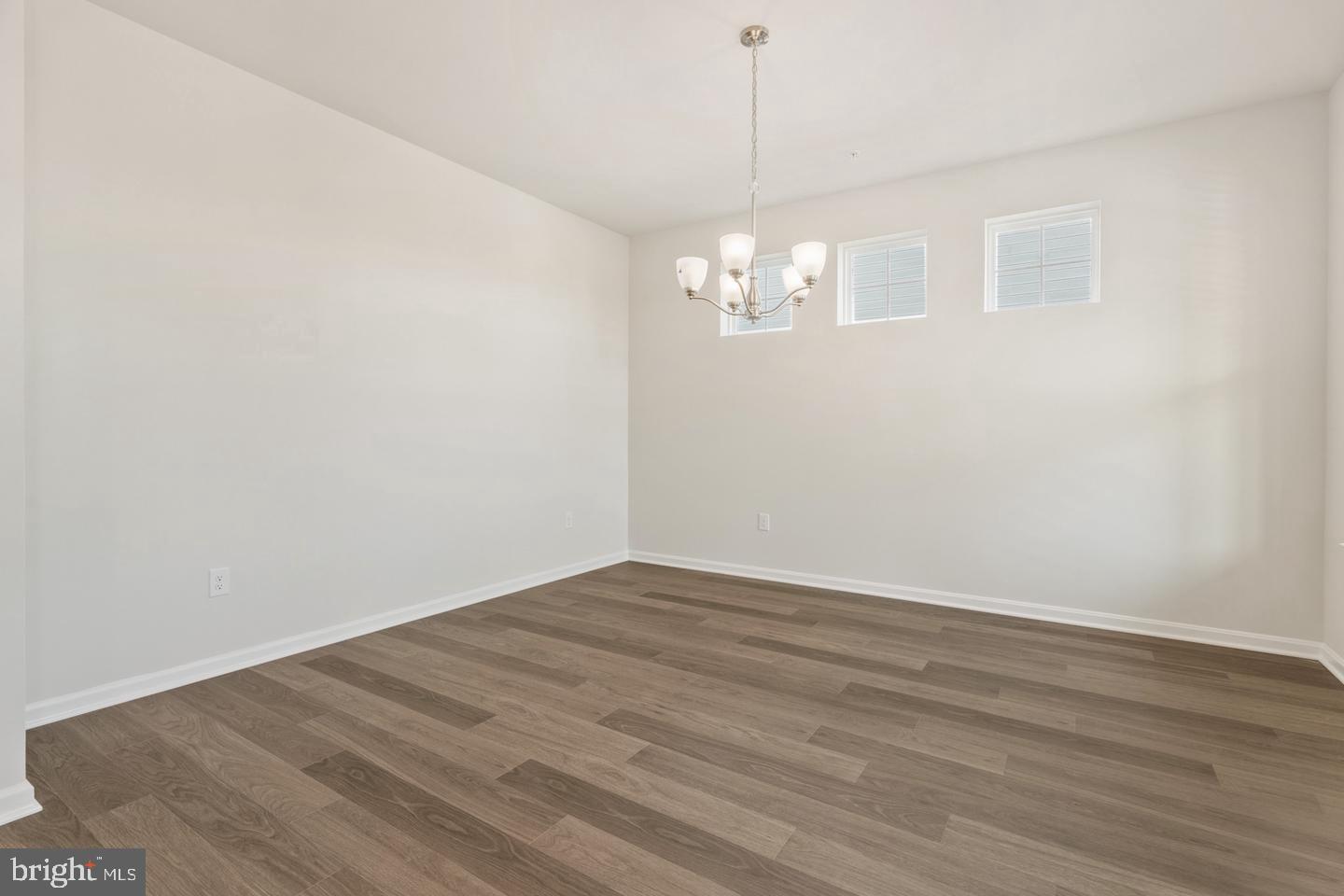466 Ensemble Way Property Photo 44