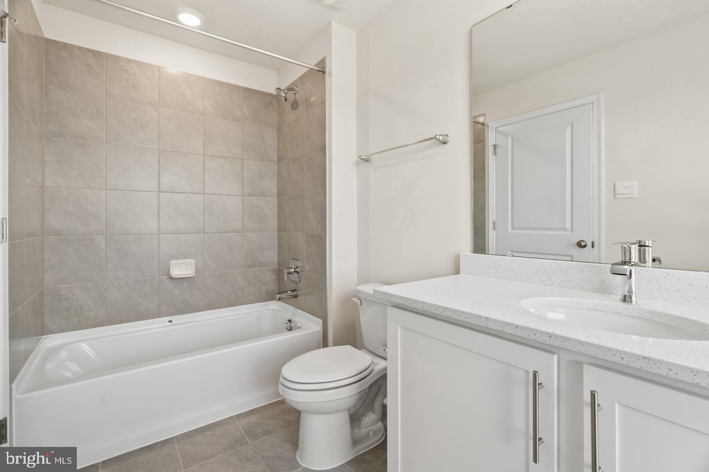 466 Ensemble Way Property Photo 62