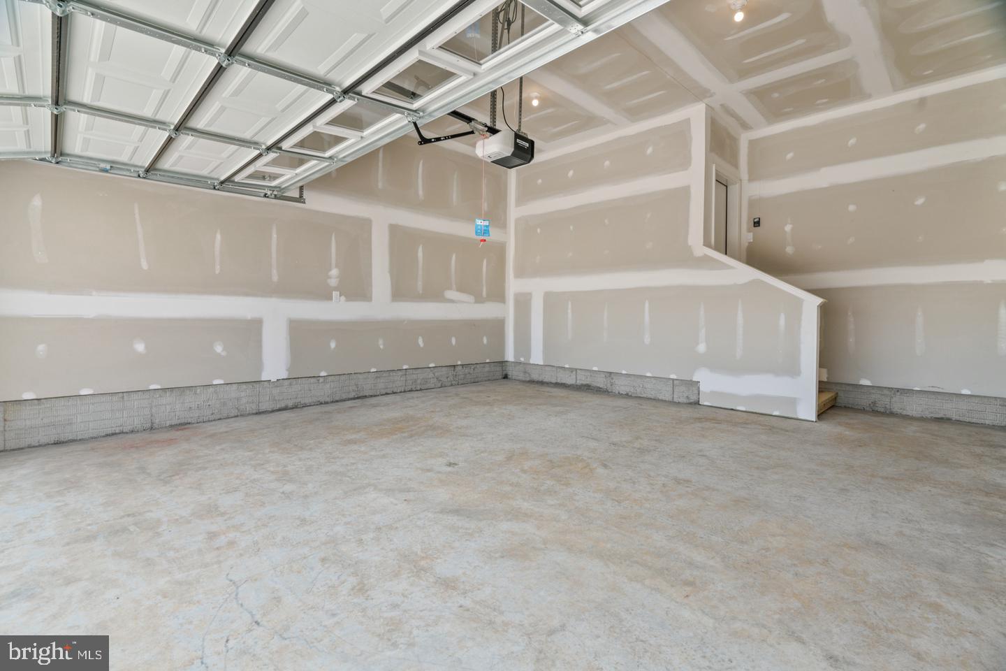 466 Ensemble Way Property Photo 66