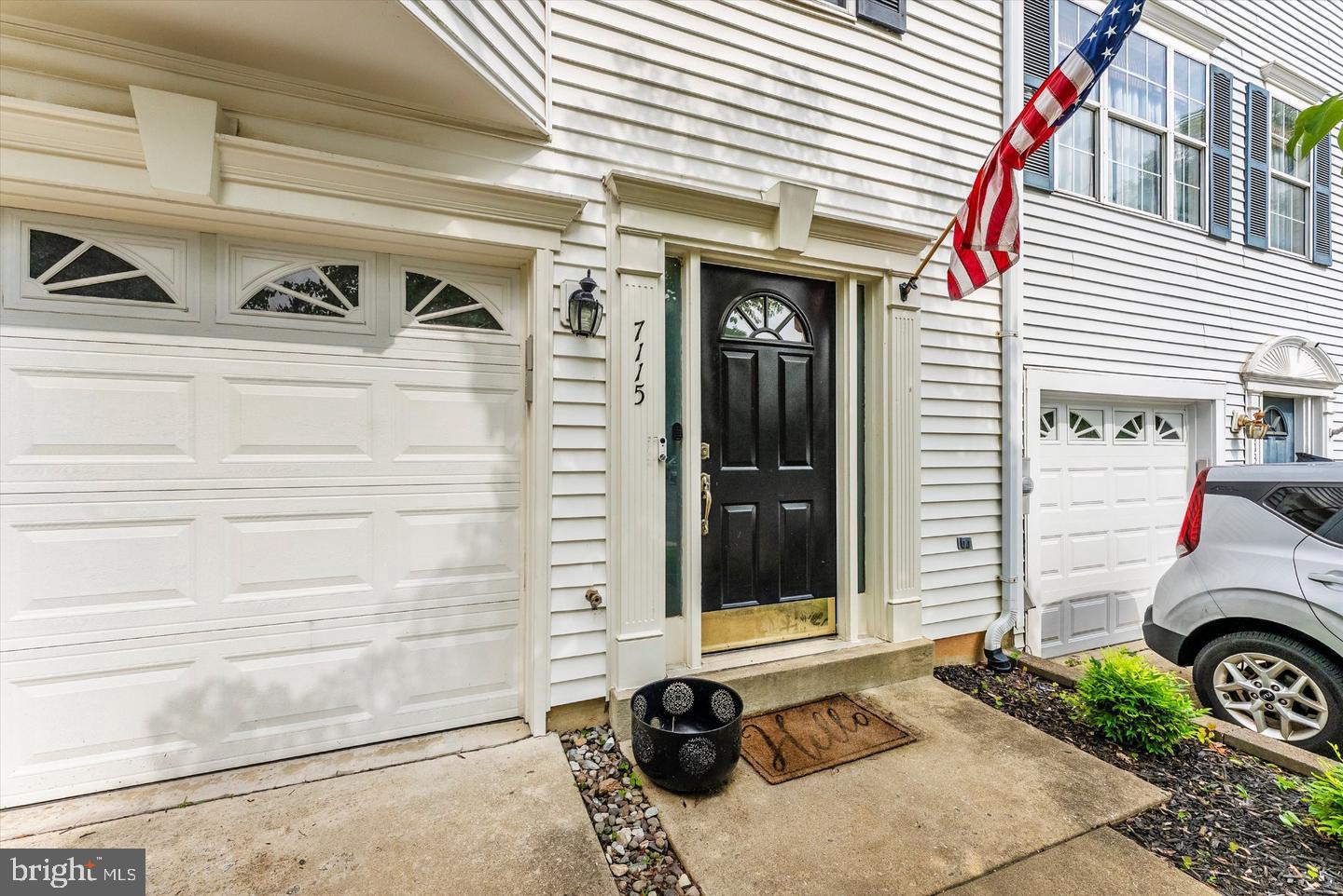 7115 Oberlin Cir Property Photo 6