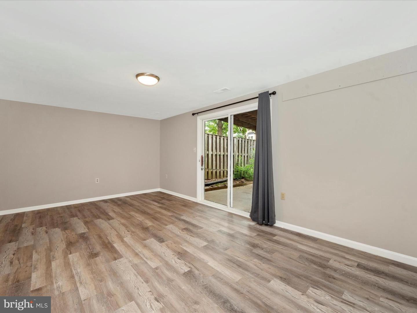 112 Bracken Ct Property Photo 35