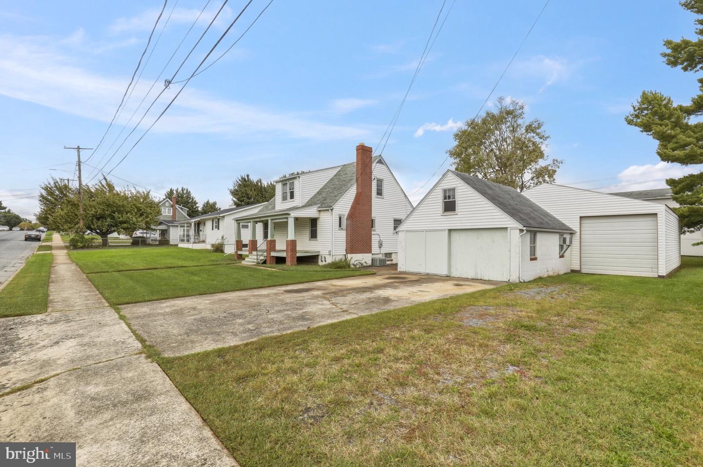 313 Adam Rd Property Photo 3