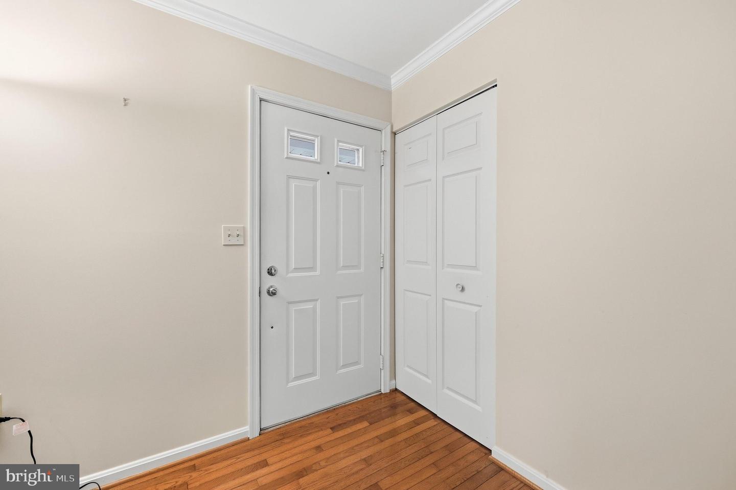 908 Winding Way Property Photo 14