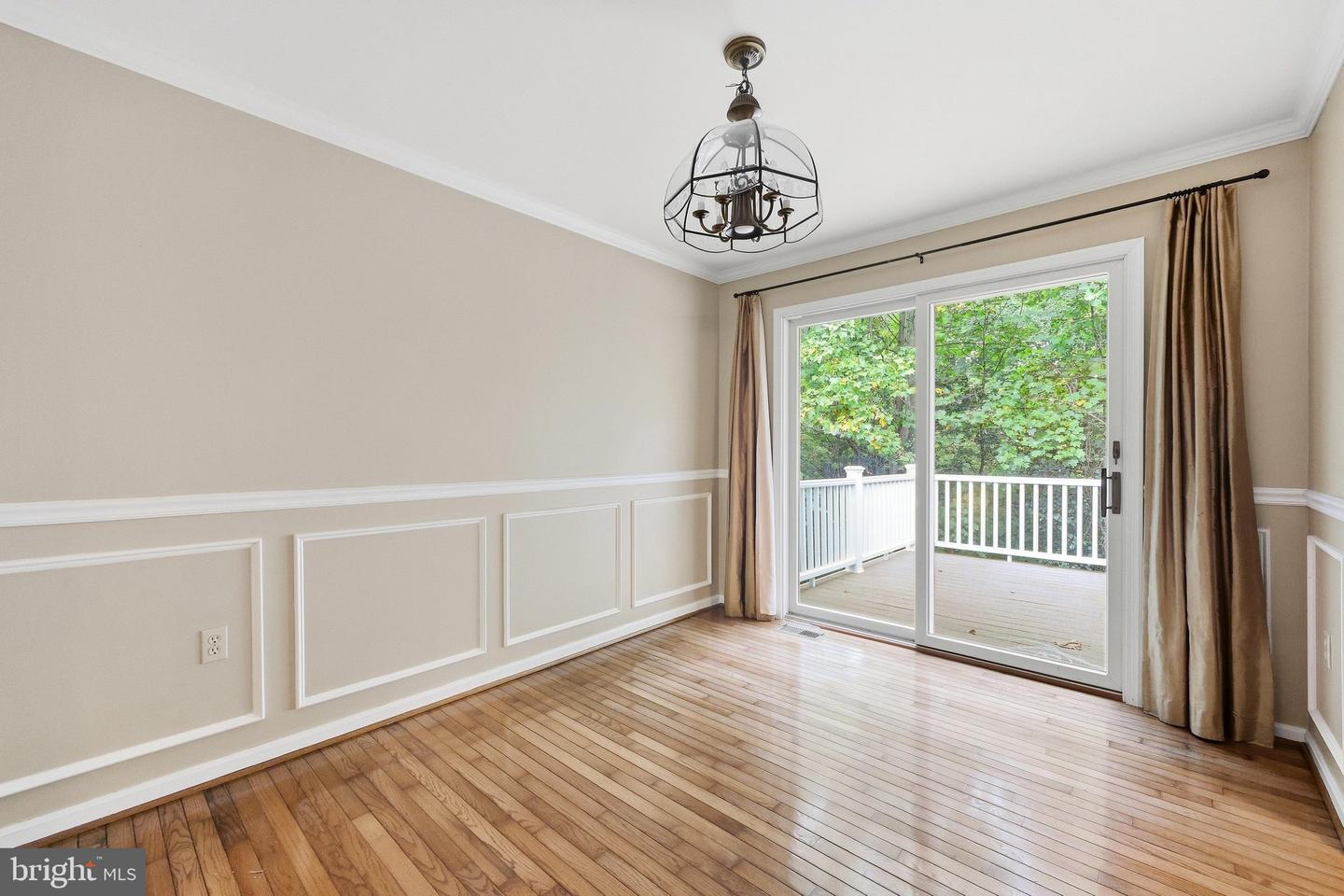 908 Winding Way Property Photo 19