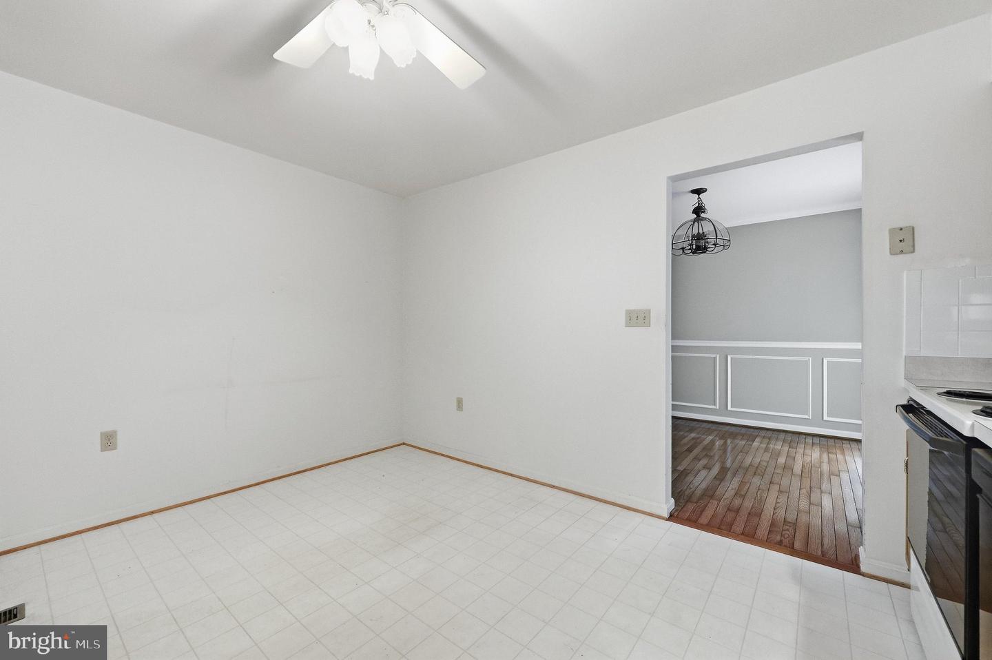 908 Winding Way Property Photo 25
