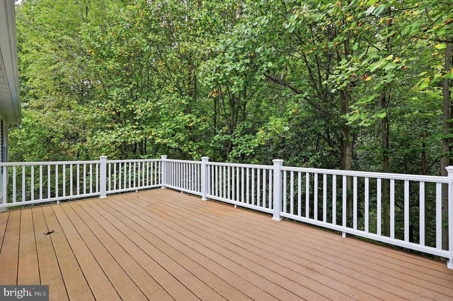 908 Winding Way Property Photo 31
