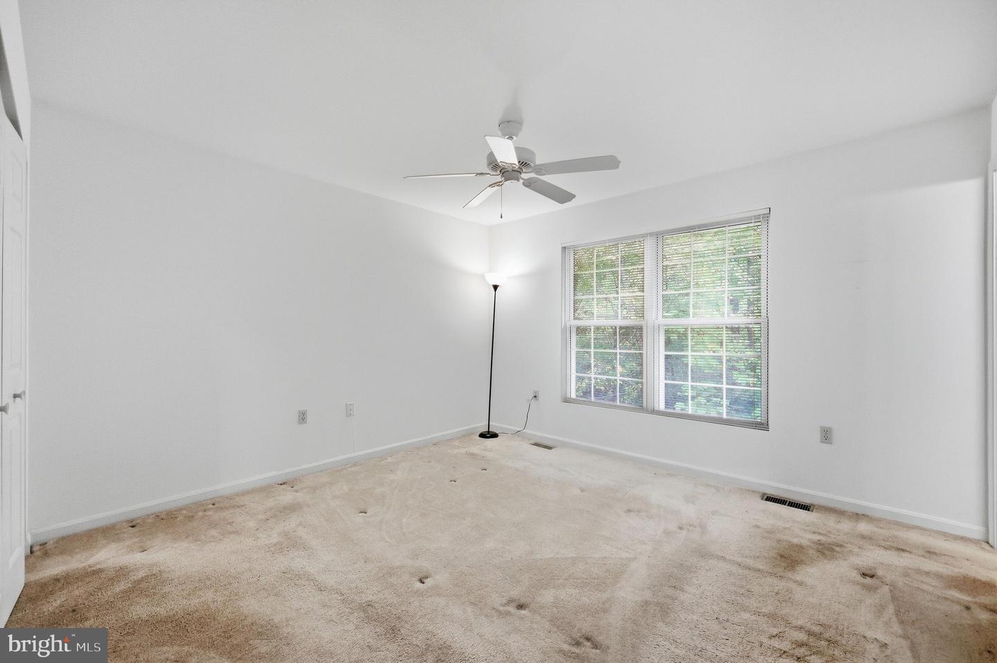 908 Winding Way Property Photo 33
