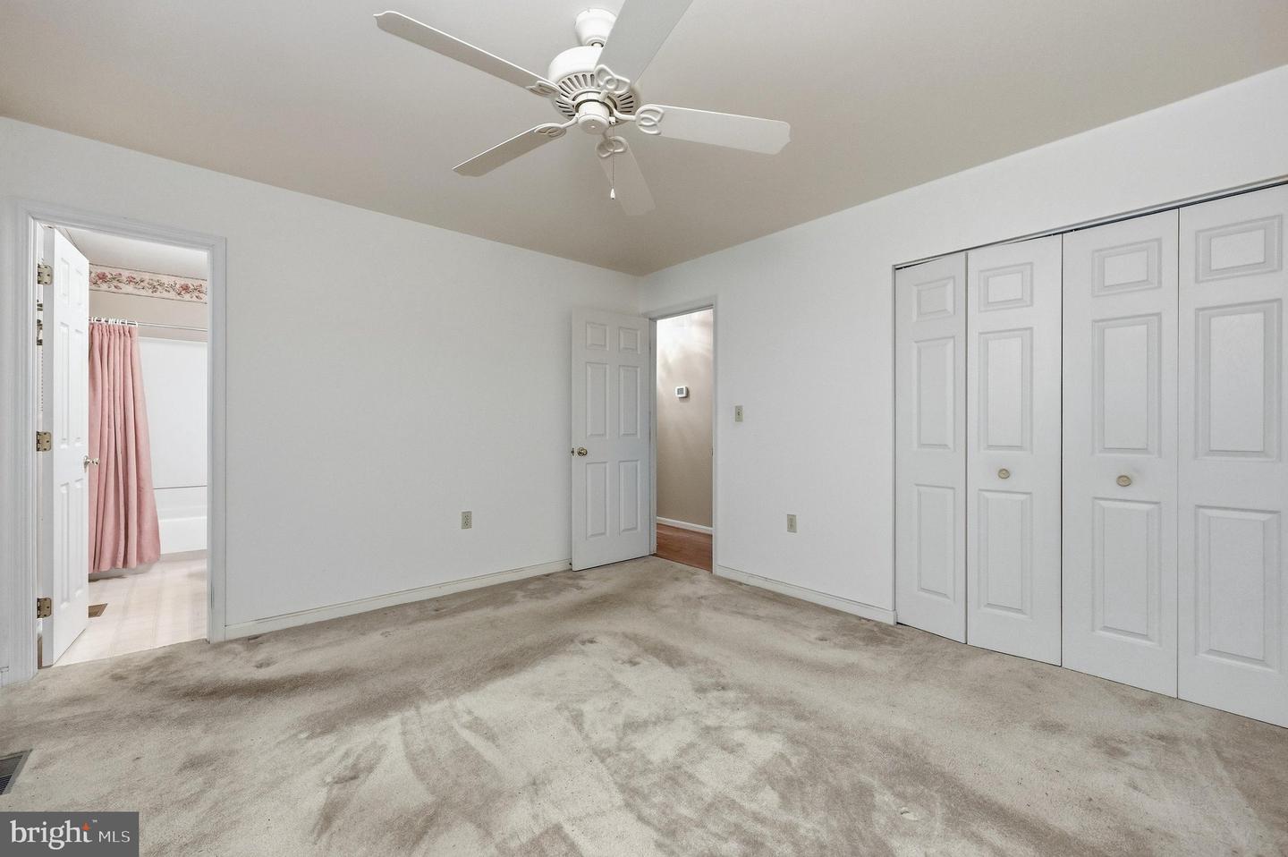 908 Winding Way Property Photo 35